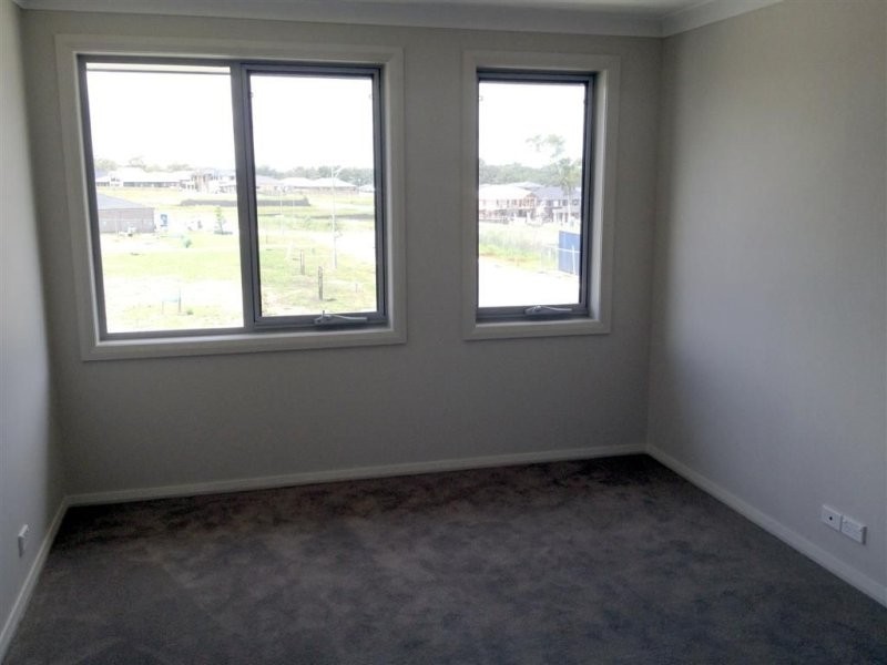 3 Bandara Circuit, Spring Farm NSW 2570