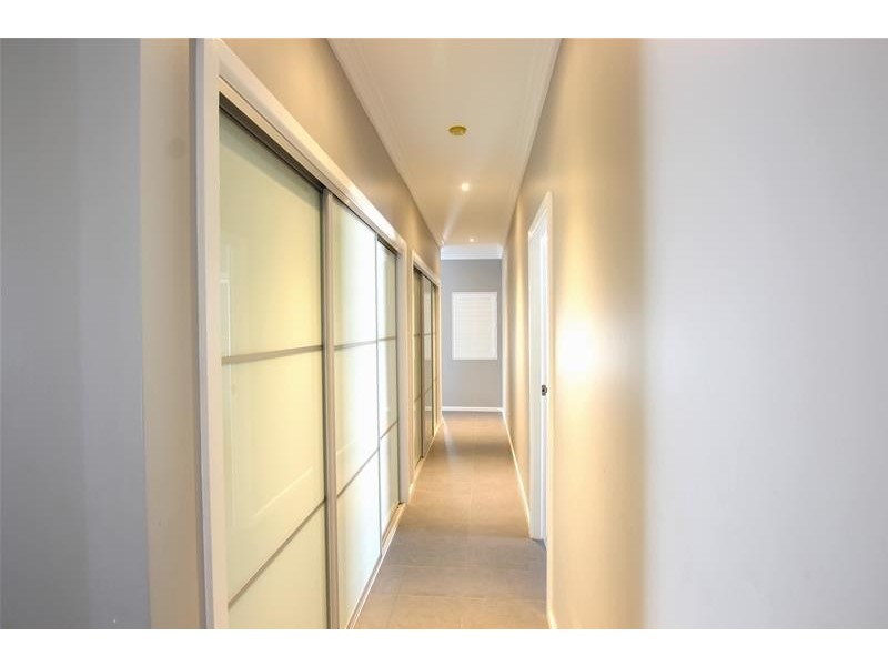 19 Brady Place, Harrington Park NSW 2567