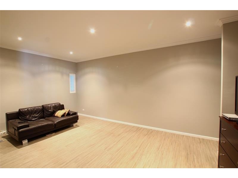 19 Brady Place, Harrington Park NSW 2567