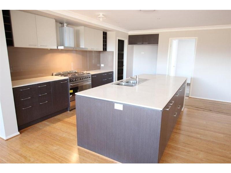 8 Ellen Ridge, Harrington Park NSW 2567