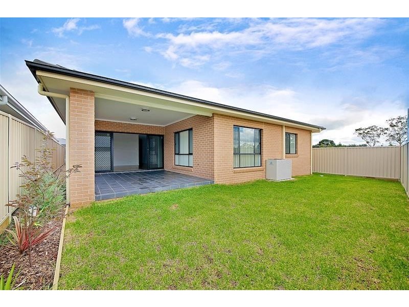 3 Conran Way, Spring Farm NSW 2570