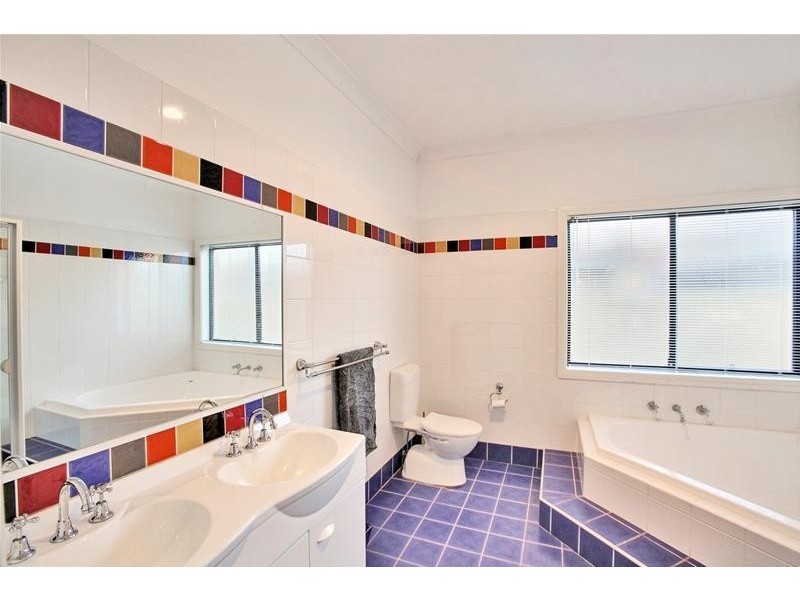 9 Hambledon Circuit, Harrington Park NSW 2567