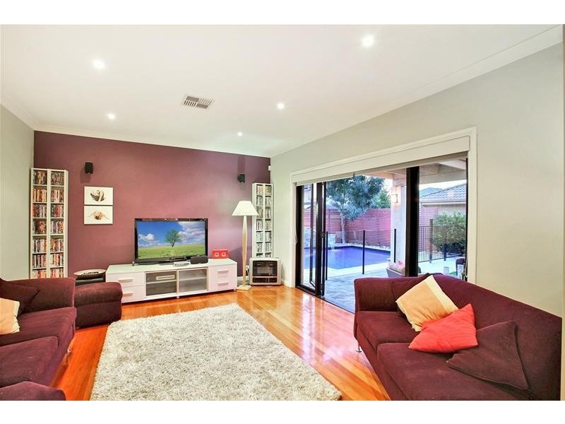 9 Hambledon Circuit, Harrington Park NSW 2567