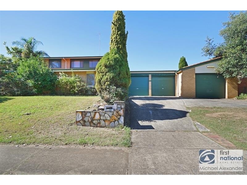 14 Woodhouse Drive, Ambarvale NSW 2560