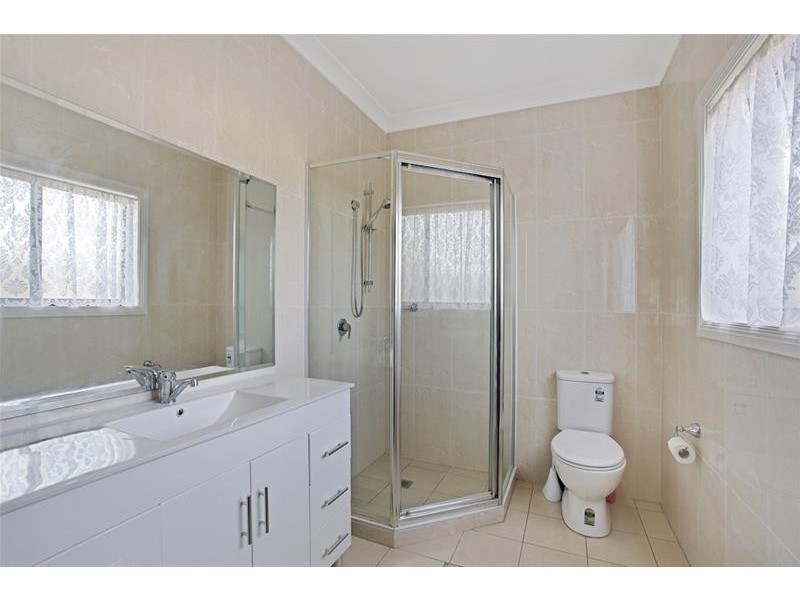 12 Garton Road, Spring Farm NSW 2570