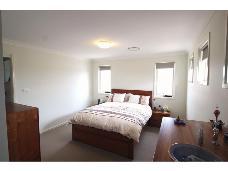 6 Greenfield Crescent, Elderslie NSW 2570