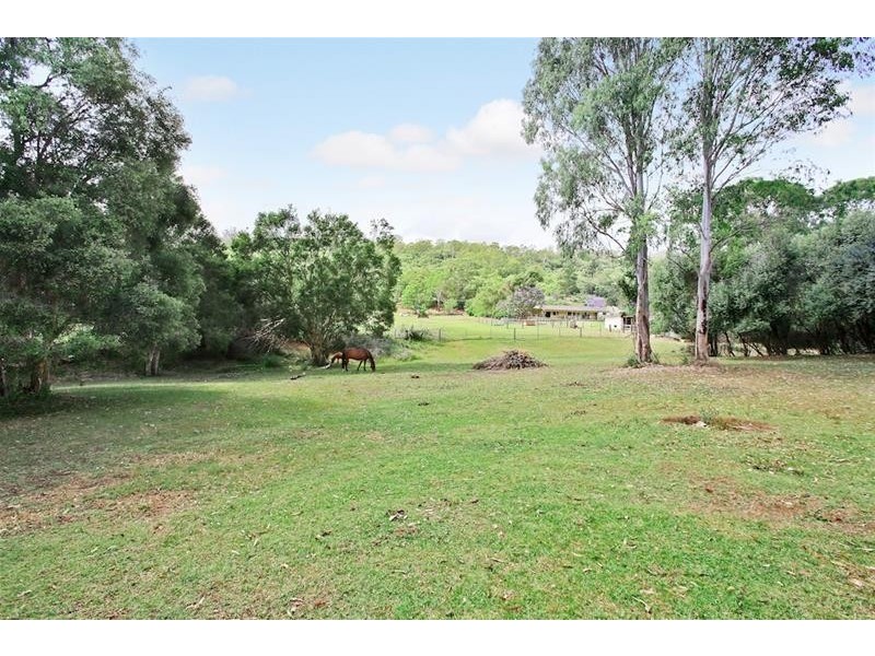 370 Calf Farm Road, Mount Hunter NSW 2570
