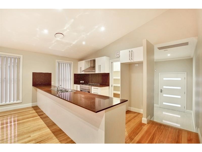 19 Dunlop Avenue, Harrington Park NSW 2567