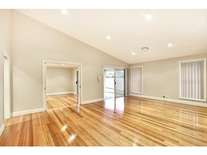 19 Dunlop Avenue, Harrington Park NSW 2567