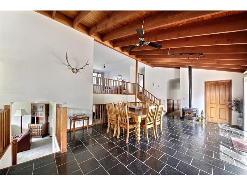 180 Cummins Road, Menangle NSW 2568