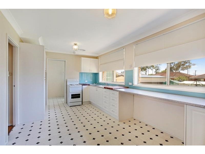 48 Flinders Avenue, Camden South NSW 2570