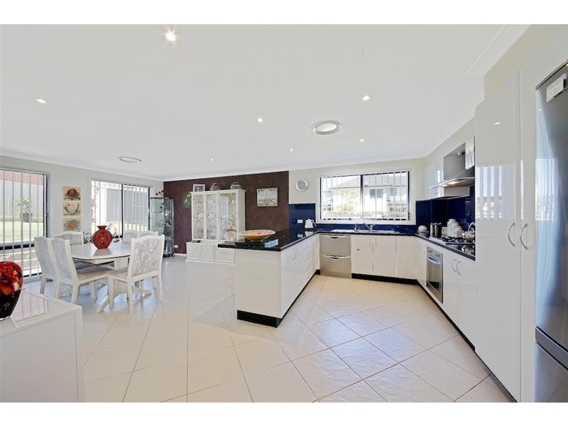 18 Justis Drive, Harrington Park NSW 2567