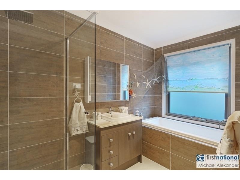 16 Beechworth Parade, Harrington Park NSW 2567