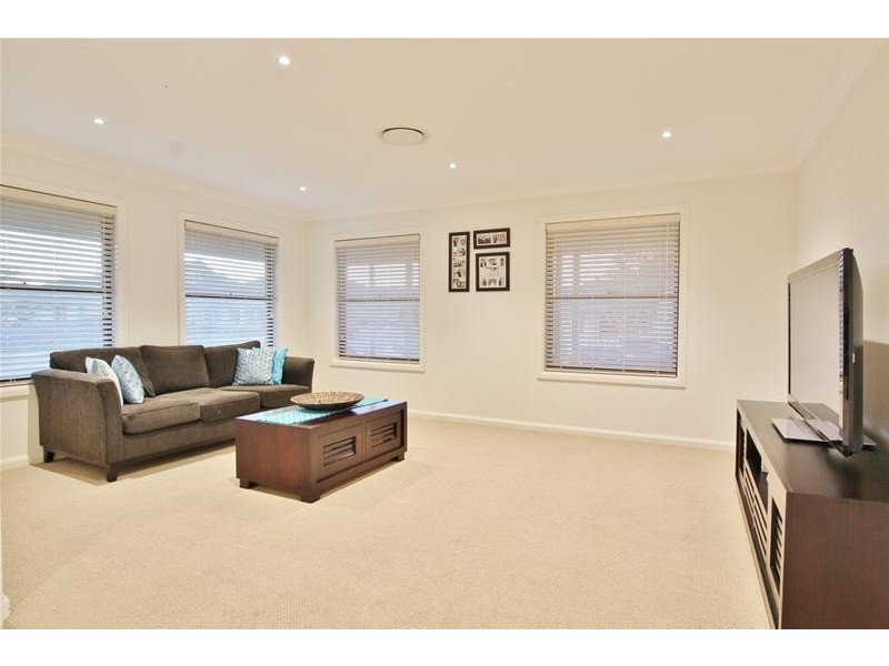 7 Grimes Avenue, Elderslie NSW 2570