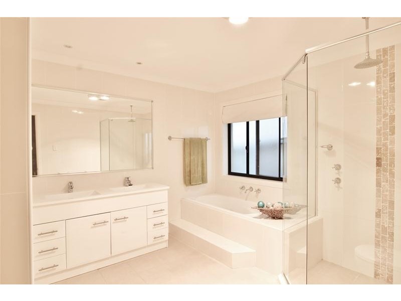 7 Grimes Avenue, Elderslie NSW 2570