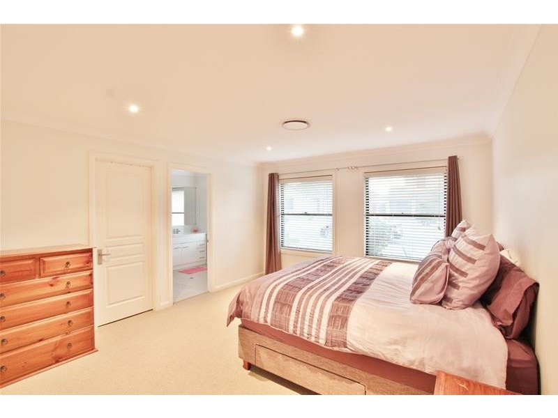 7 Grimes Avenue, Elderslie NSW 2570