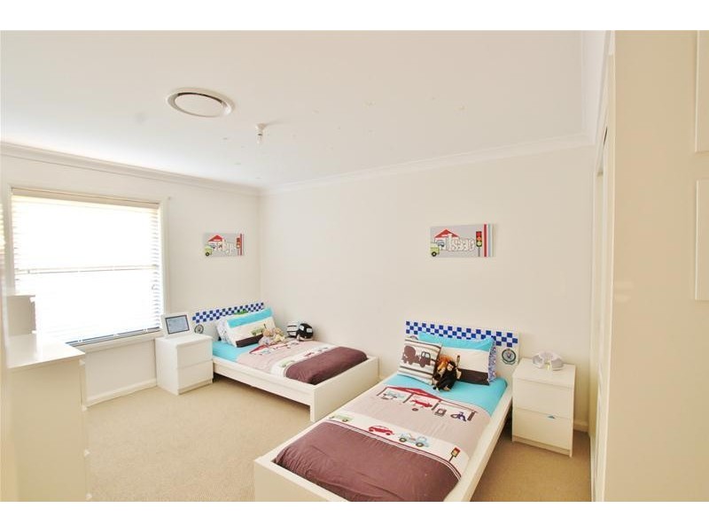 7 Grimes Avenue, Elderslie NSW 2570