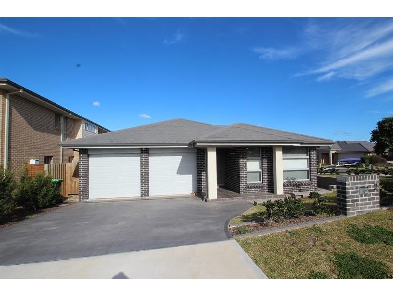 2 Lombardi Circuit, Oran Park NSW 2570