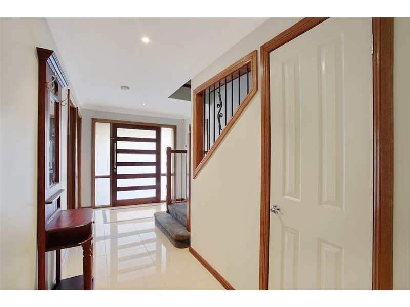 6 Clontarf Avenue, Harrington Park NSW 2567