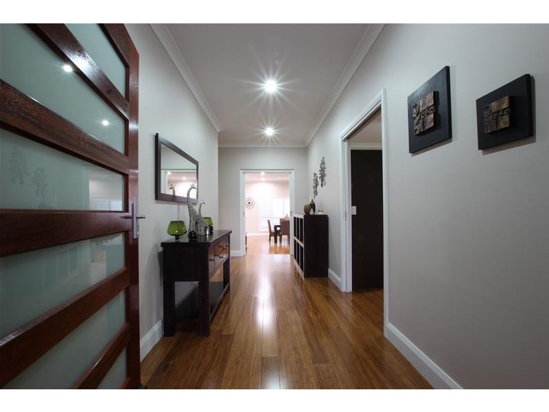 37 Grimes Avenue, Elderslie NSW 2570