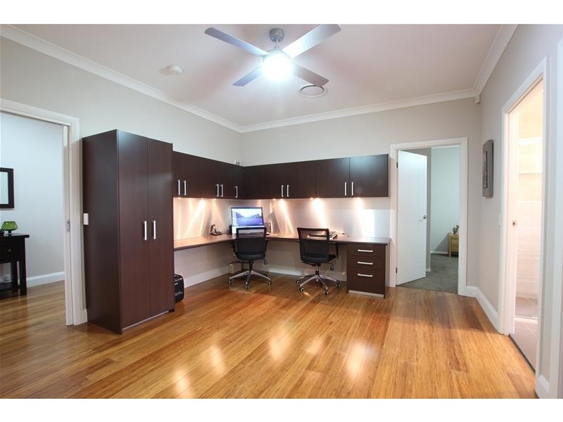 37 Grimes Avenue, Elderslie NSW 2570