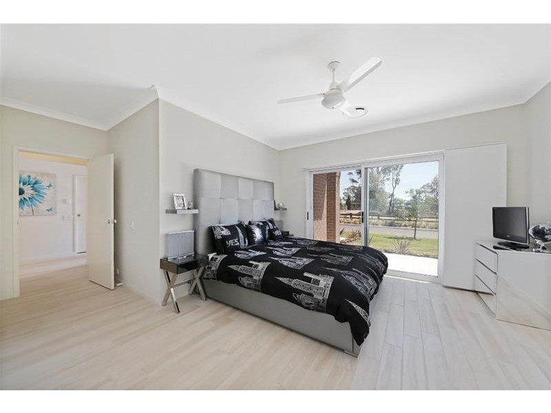60 Cameron Circuit, Harrington Park NSW 2567