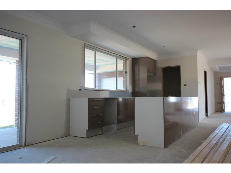 20 Plymouth Boulevard, Spring Farm NSW 2570