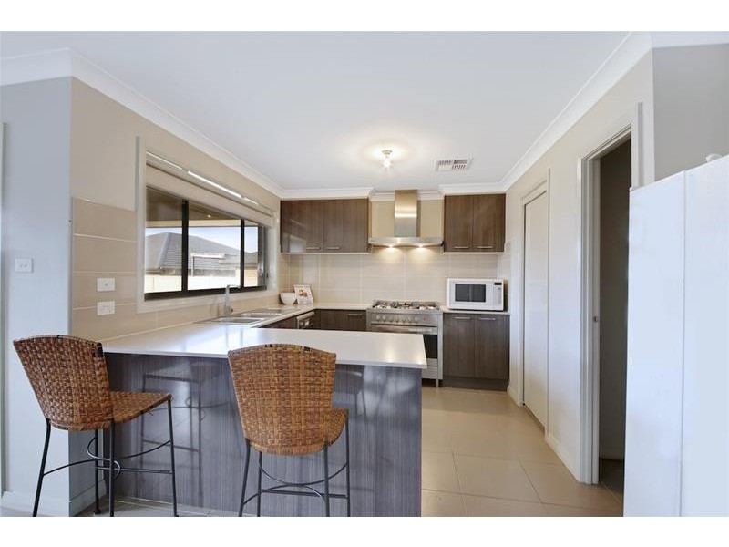 21 Leeds Street, Oran Park NSW 2570