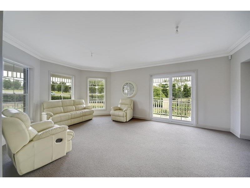 1 Woodgrove Avenue, Harrington Park NSW 2567