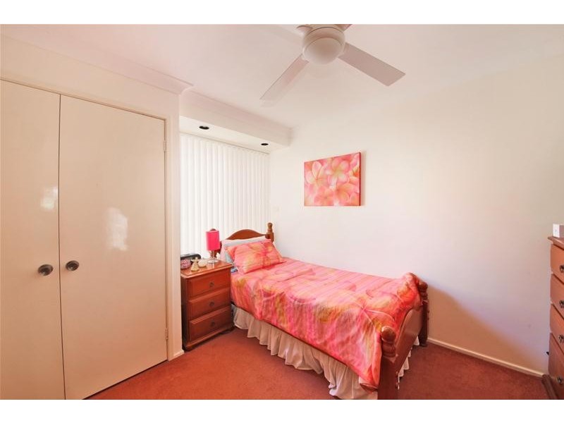 18 Pacific Palms Circuit, Hoxton Park NSW 2171