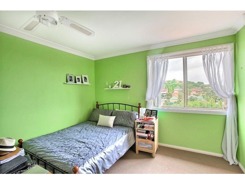 Glen Alpine NSW 2560