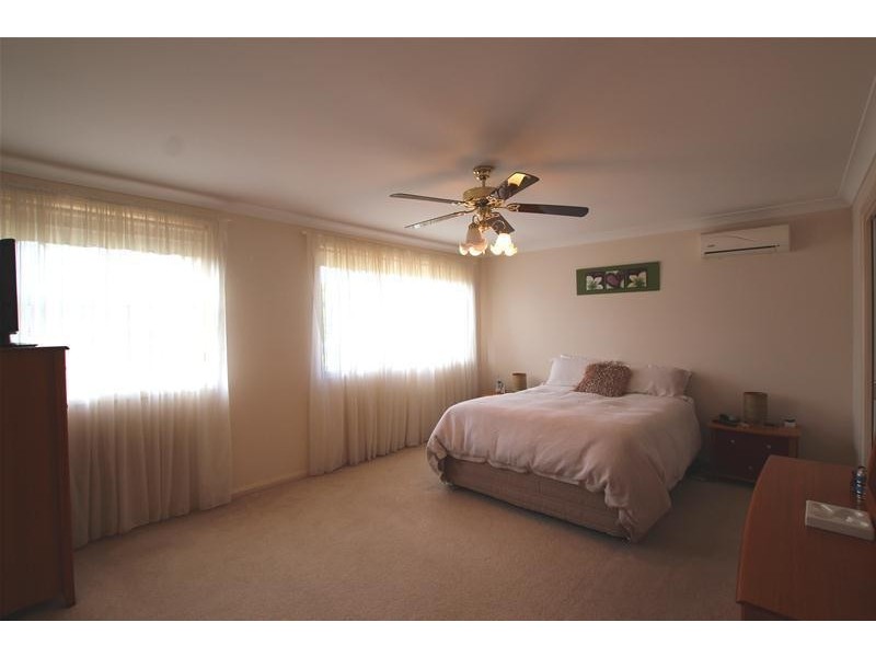 3 Dormer Close, Elderslie NSW 2570