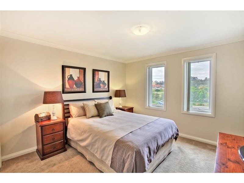 2/3 Bairin Street, Campbelltown NSW 2560