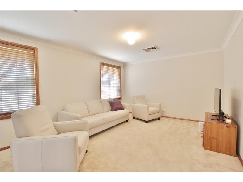 20 Pearson Crescent, Harrington Park NSW 2567