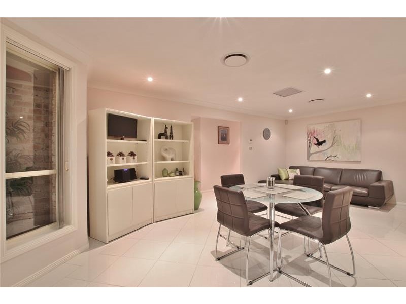 4 Denbigh Place, Harrington Park NSW 2567