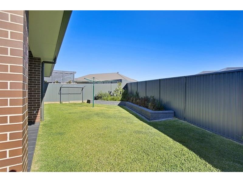 6 Donovan Boulevard, Gregory Hills NSW 2557