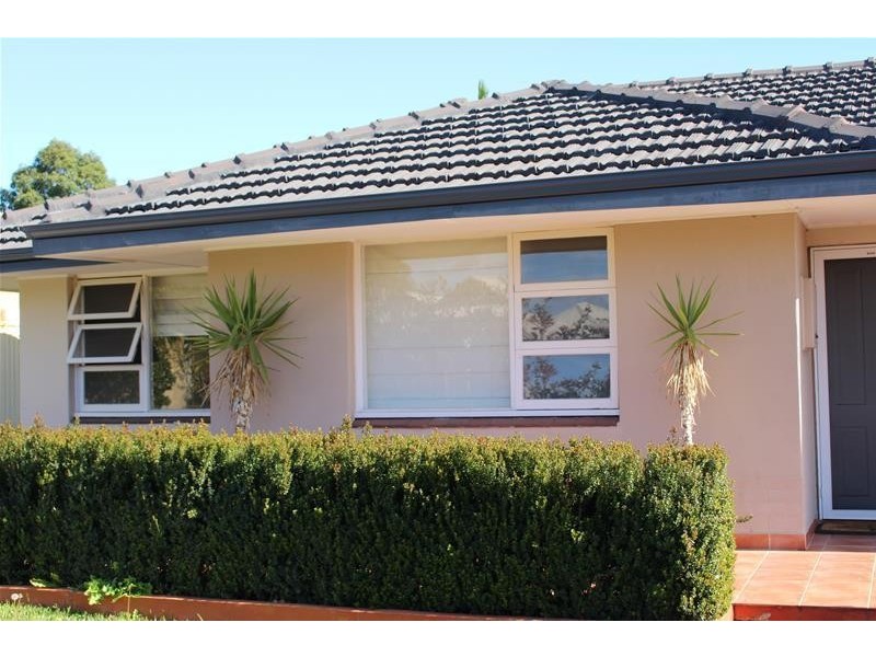 59 Redwood Crescent, Melville WA 6156