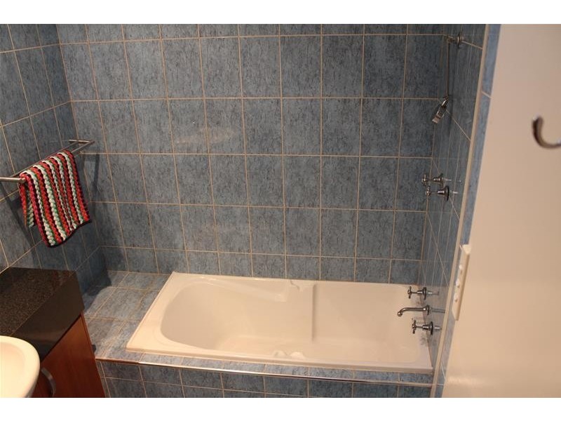 59 Redwood Crescent, Melville WA 6156