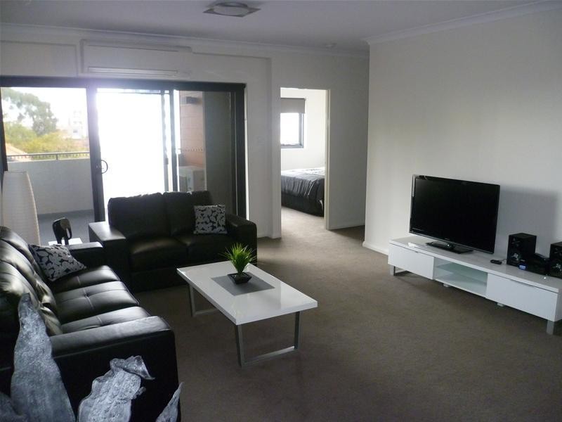 51/18 Wellington Street, East Perth WA 6004