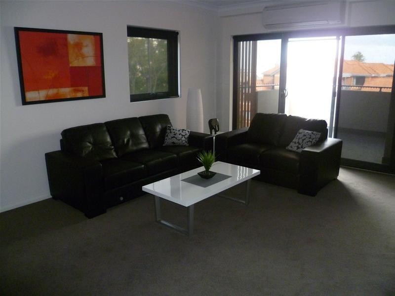 51/18 Wellington Street, East Perth WA 6004