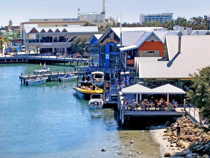 1 Lloyd Avenue, Ravenswood WA 6208