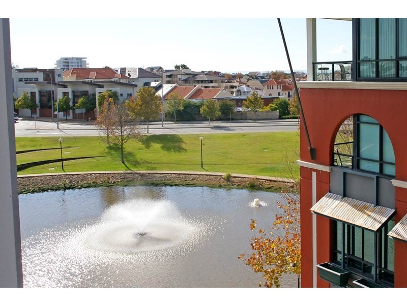 11/22 Eastbrook Terrace, East Perth WA 6004