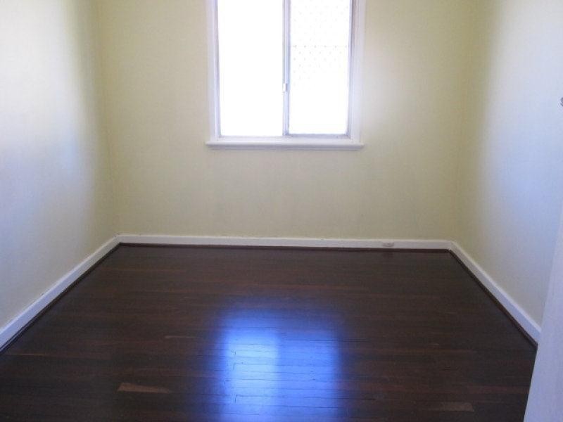 17 Peachey Avenue, Kewdale WA 6105