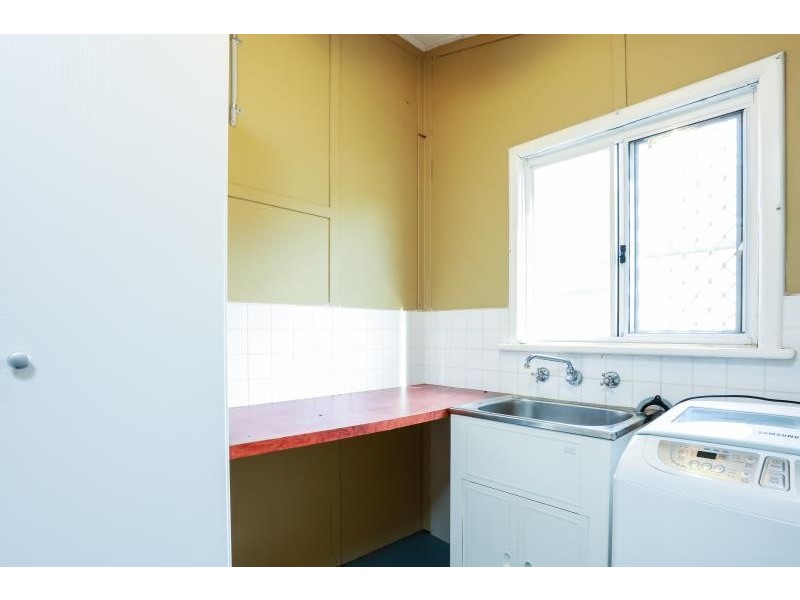 17 Peachey Avenue, Kewdale WA 6105