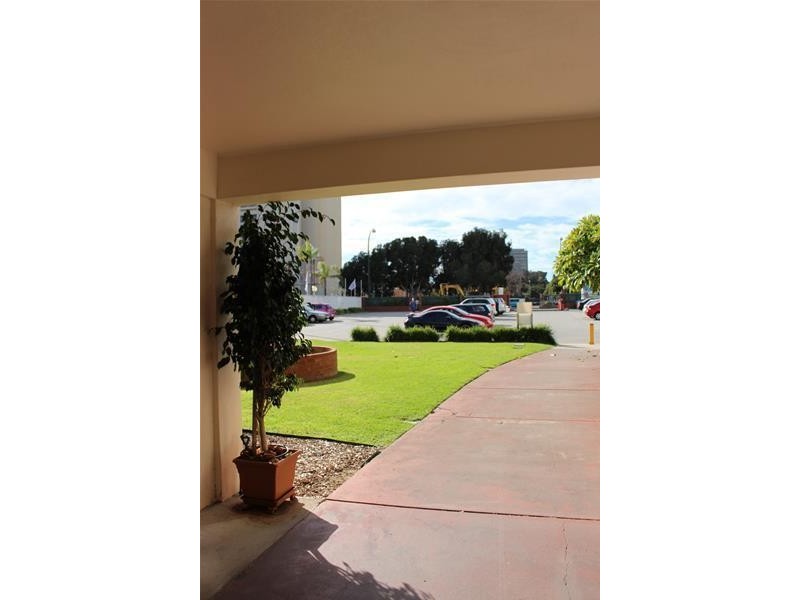 103/45 Adelaide Terrace, East Perth WA 6004