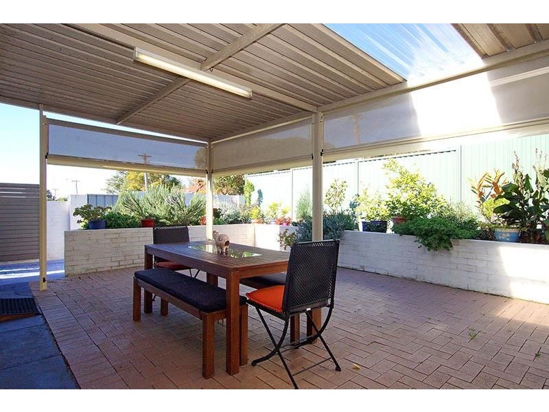 1 Francis Street, Bayswater WA 6053