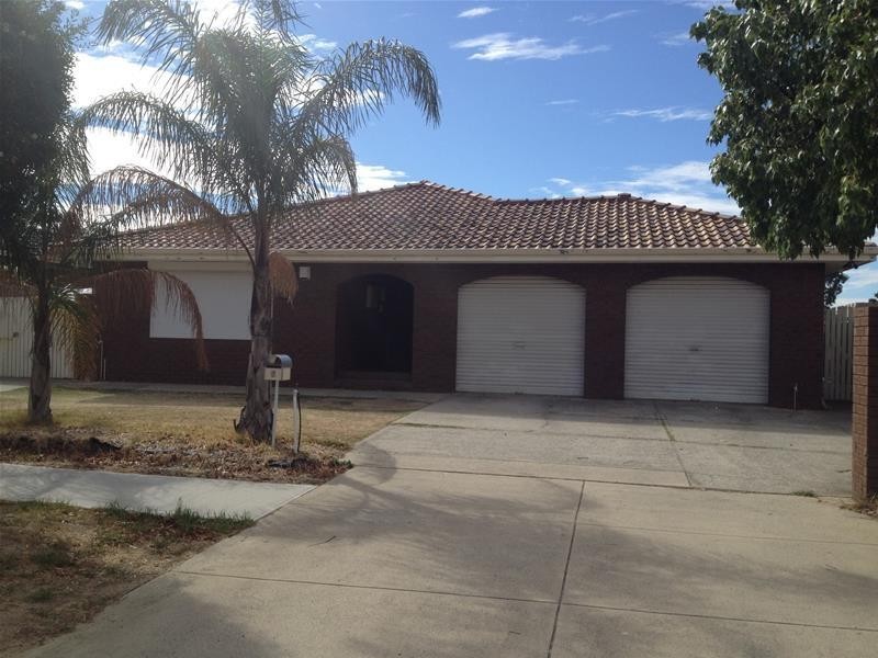 6 Mellar Court, Midland WA 6056