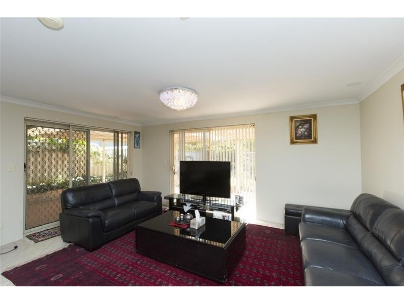 5 Kanani Drive, Canning Vale WA 6155