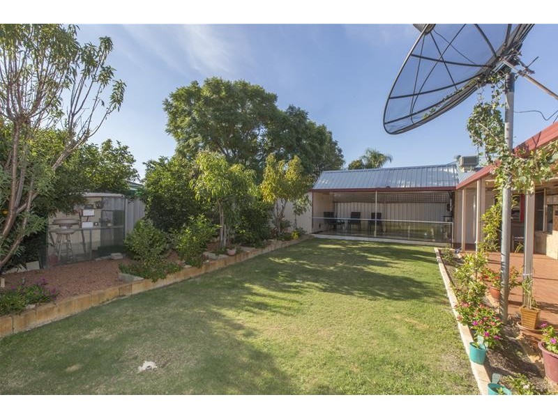 5 Kanani Drive, Canning Vale WA 6155