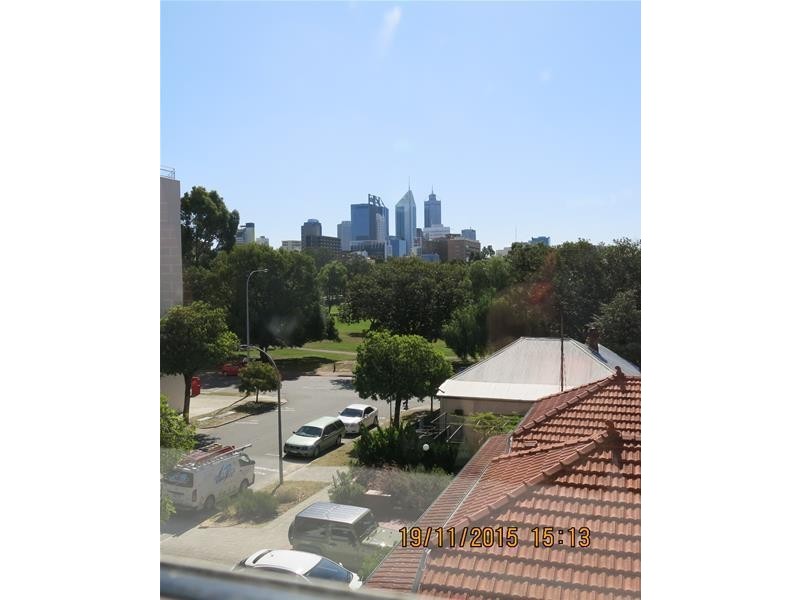17/62 Bronte Street, East Perth WA 6004